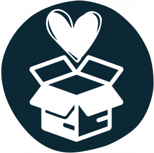 Geöffnete Verpackung mit Herz als Symbol für liebevolle und sorgfältige Handverpackung